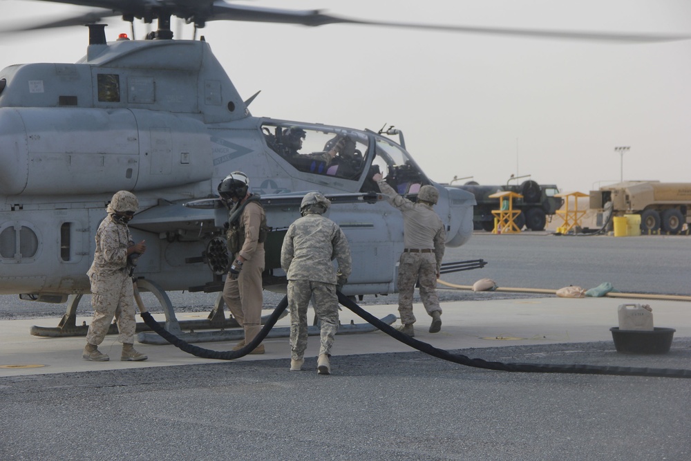 11th MEU Marines Run Forward-Arming and Refueling Point With the Army