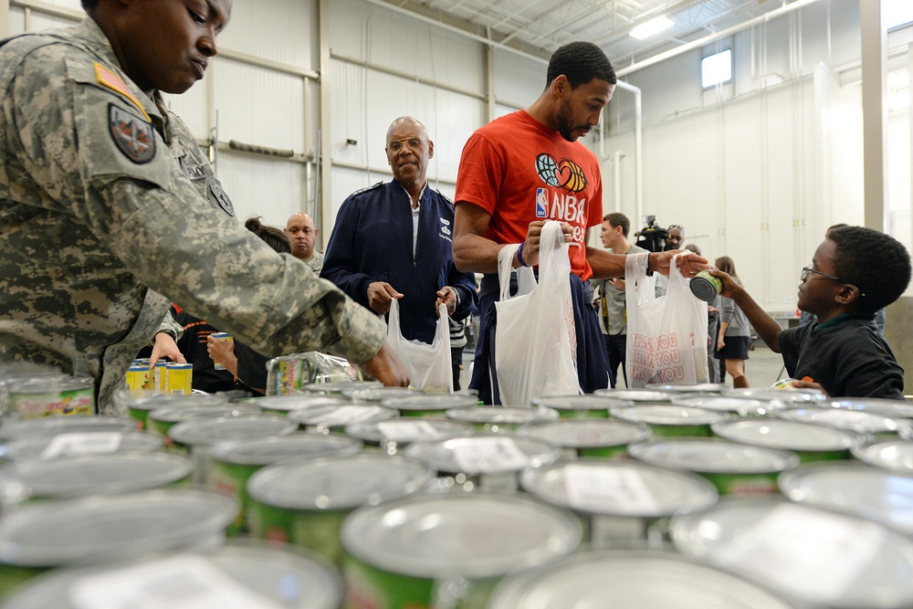 Washington Wizards and service members join forces