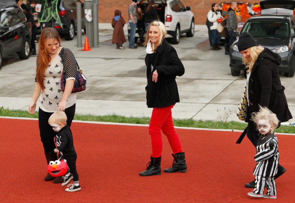 Big and small attend Trunk or Treat