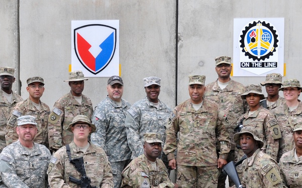 Army’s senior logistician meets with sustainers