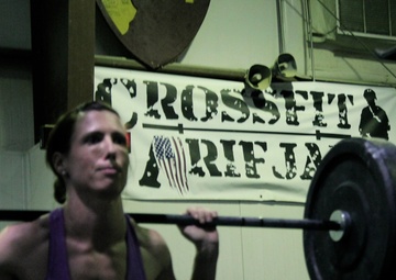 CrossFit Arifjan creates camaraderie among deployed soldiers, boasts all-volunteer staff