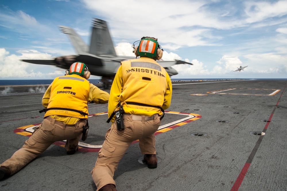 USS George Washington flight operations