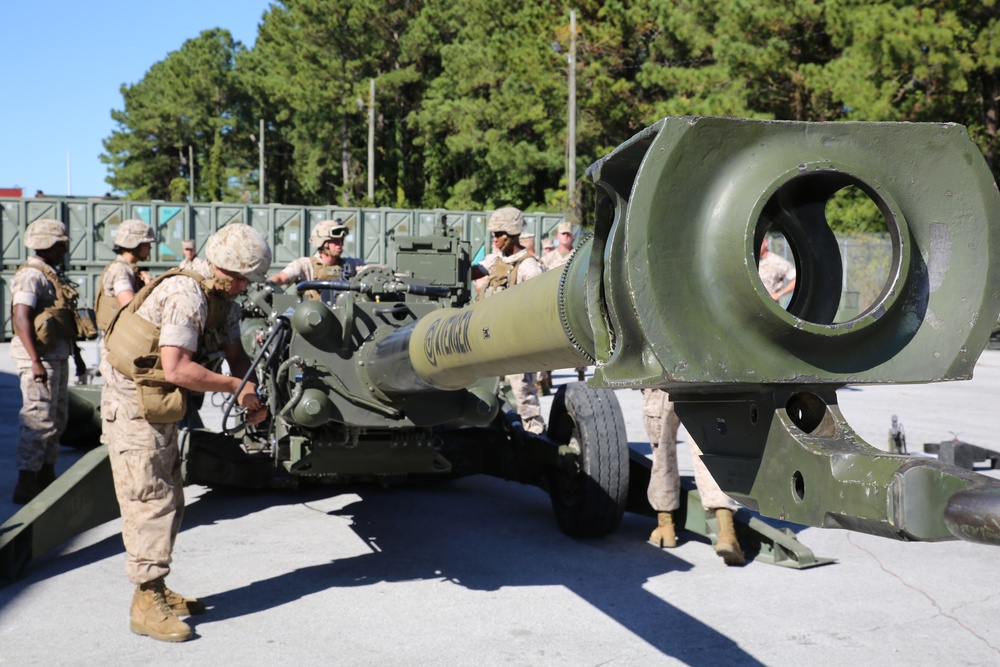 Assistant Commandant of the Marine Corps visits GCEITF Marines, sailors