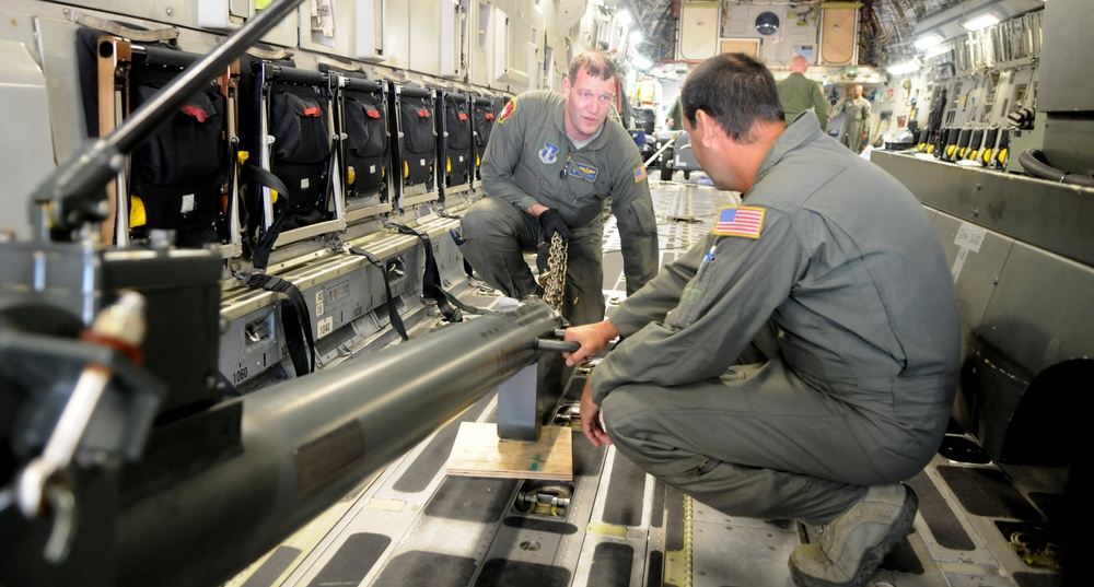 New York ANG C-17 arrives in South Africa for African Aerospace and Defence Expo 2014