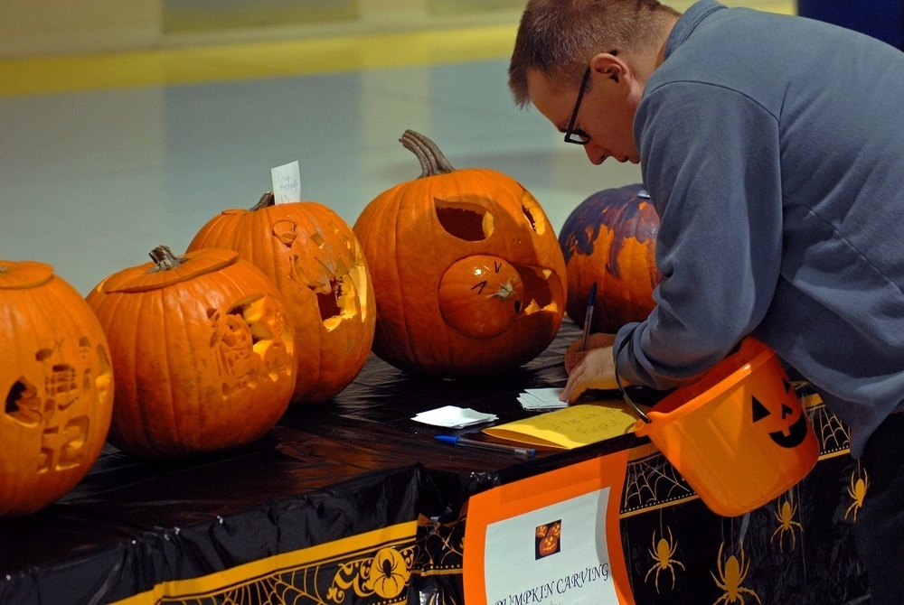 Halloween fun at Fort Wainwright’s Hangar 5