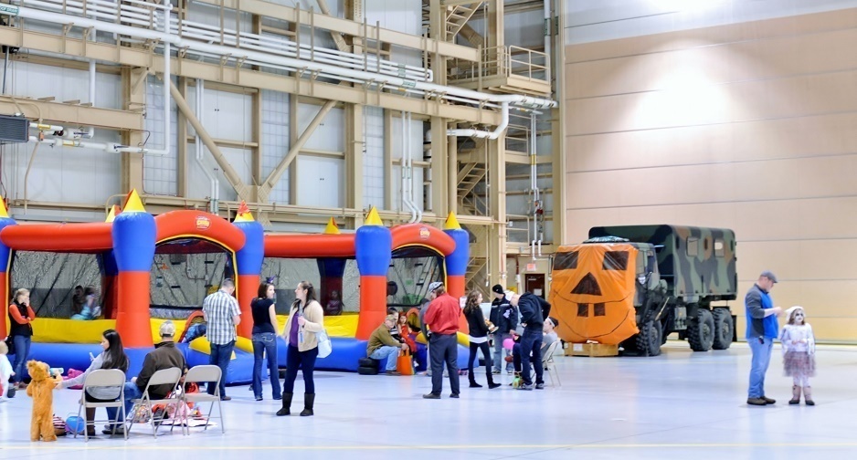 Halloween fun at Fort Wainwright’s Hangar 5