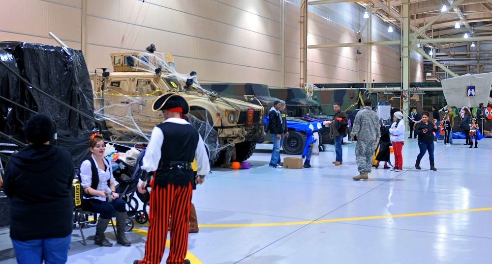 Halloween fun at Fort Wainwright’s Hangar 5