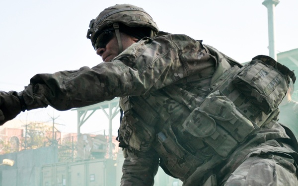 Oregon Soldiers complete medical training