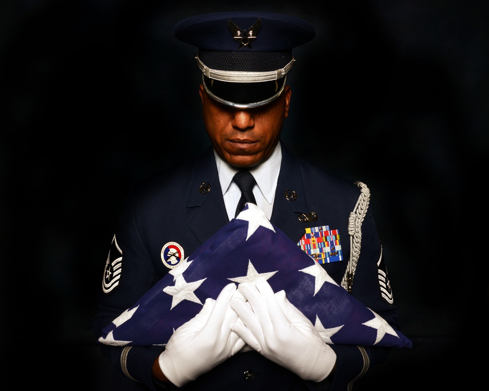 The lasting impressions of an Air Force honor guardsman
