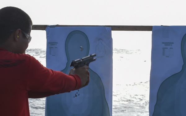 Qualification exercise aboard USS Peleliu