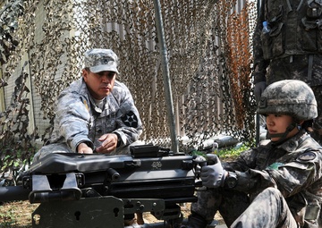 First ROK female soldiers earn coveted EIB