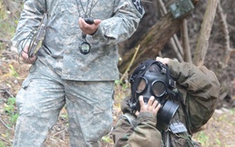 First ROK female soldiers earn coveted EIB