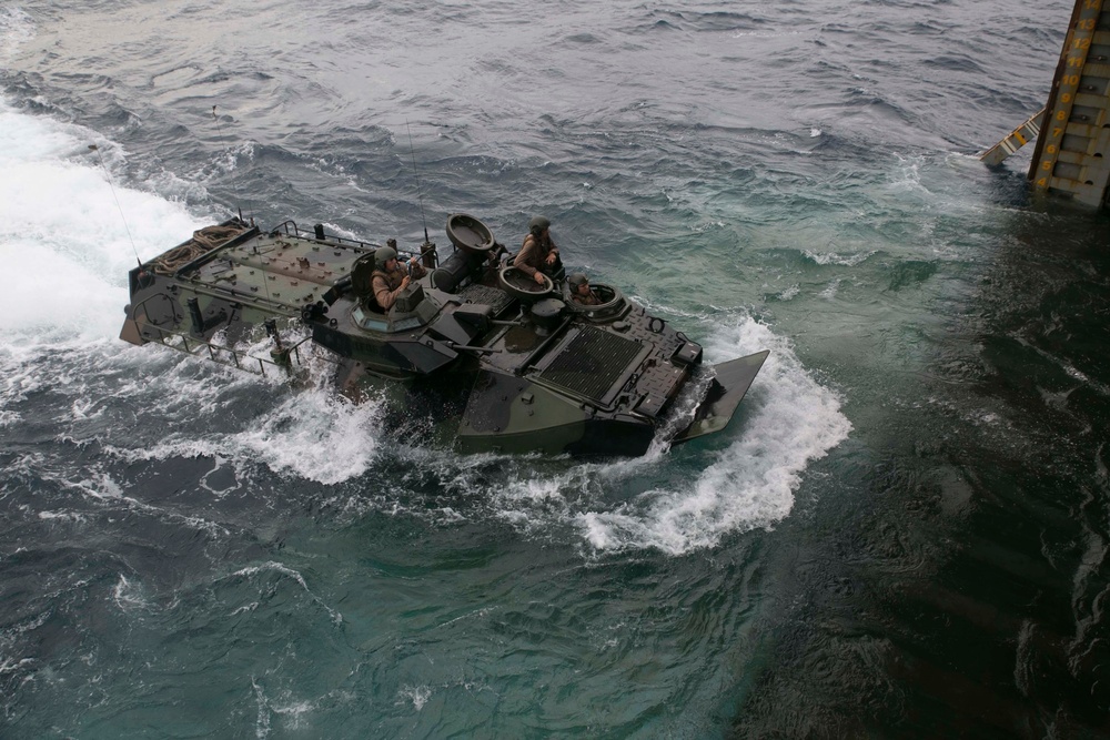 Marines, AAVs prepare for Exercise Blue Chromite