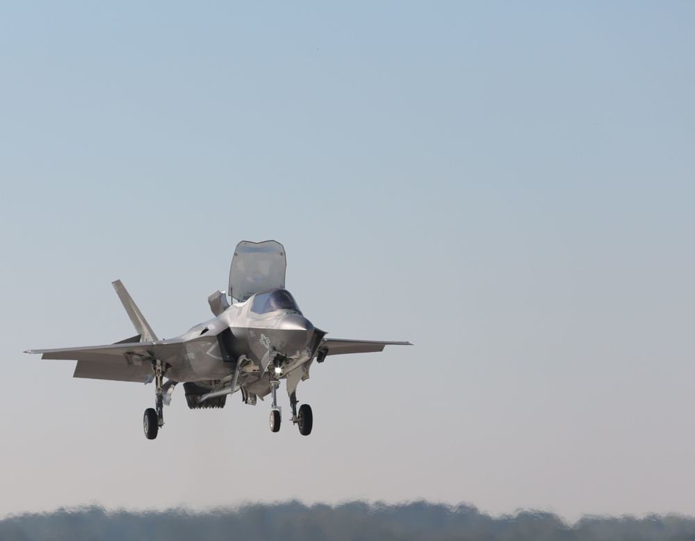 VMFAT-501 Marine Corps Air Station F-35 Command Visit
