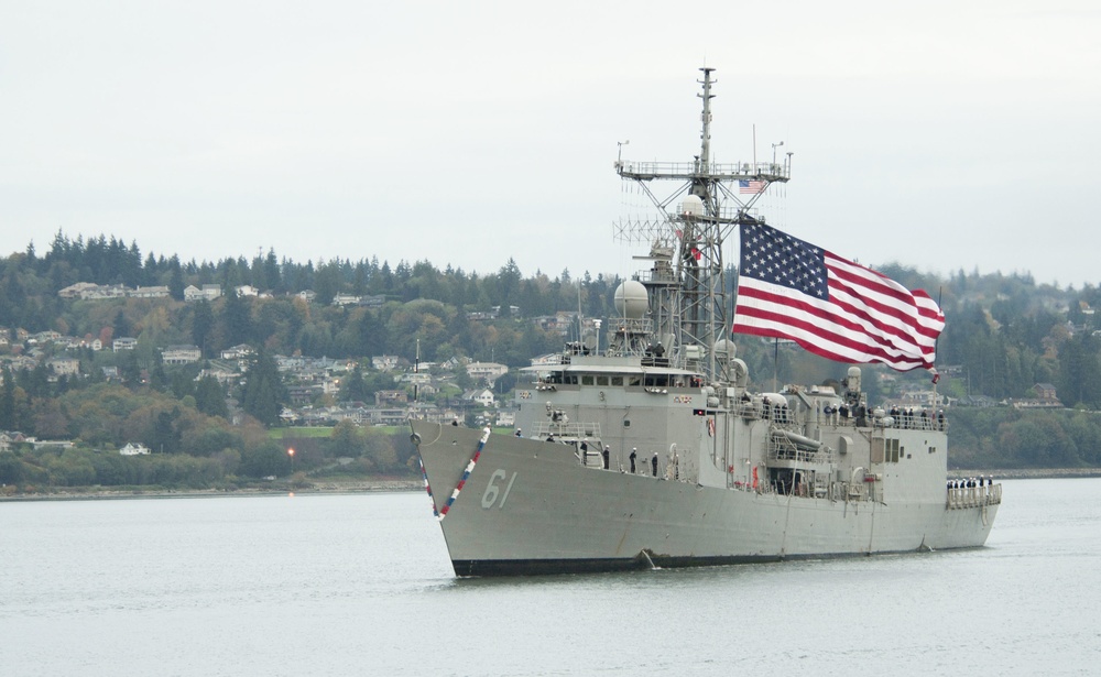 USS Ingraham returns to homeport at Naval Station Everett