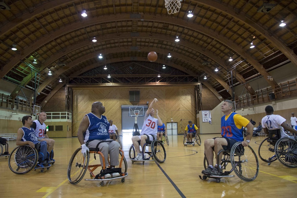 Memphis Rollin' Grizzlies wheelchair basketball team