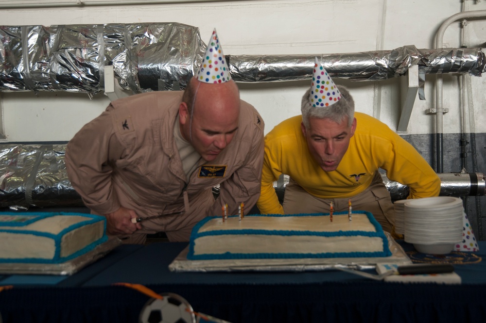 USS Carl Vinson CO, EO celebrate birthdays