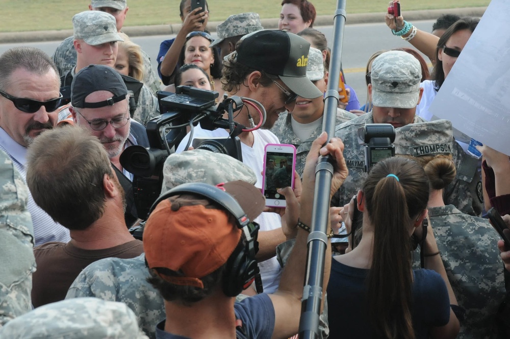 Matthew McConaughey visits Fort Hood for advance screening