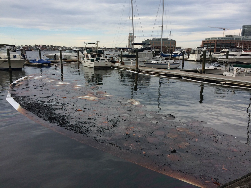 2 boats catch fire, sink in Baltimore's Inner Harbor