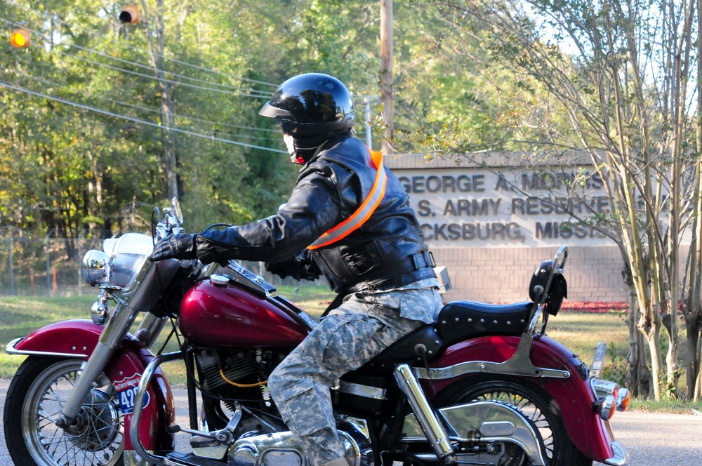 Follow Me! 412th TEC’s Motorcycle Mentorship Program gets their kickstands up