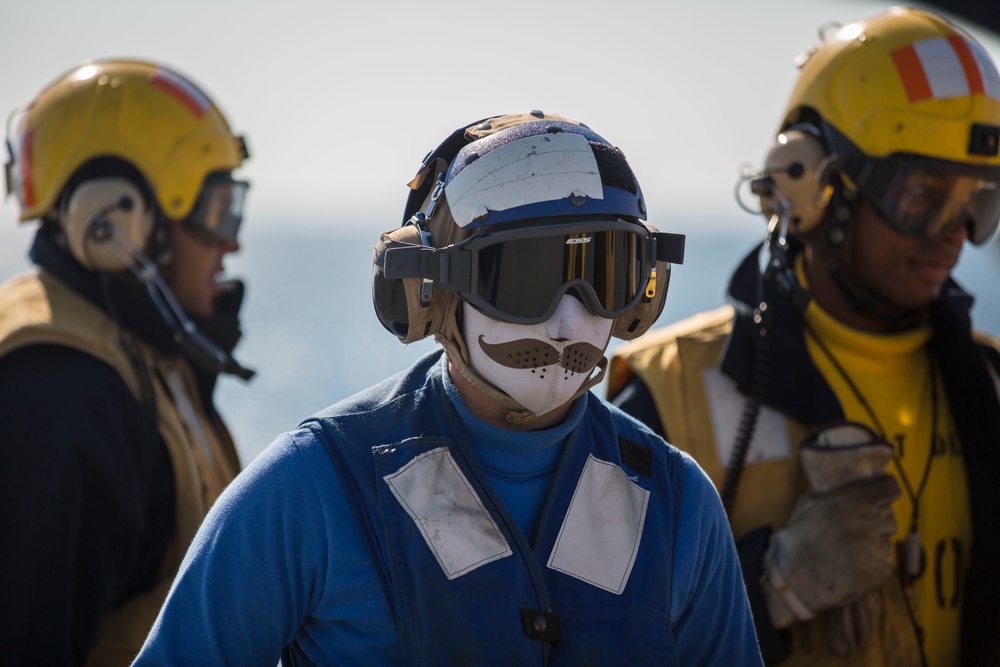 Sailors during Exercise Bold Alligator