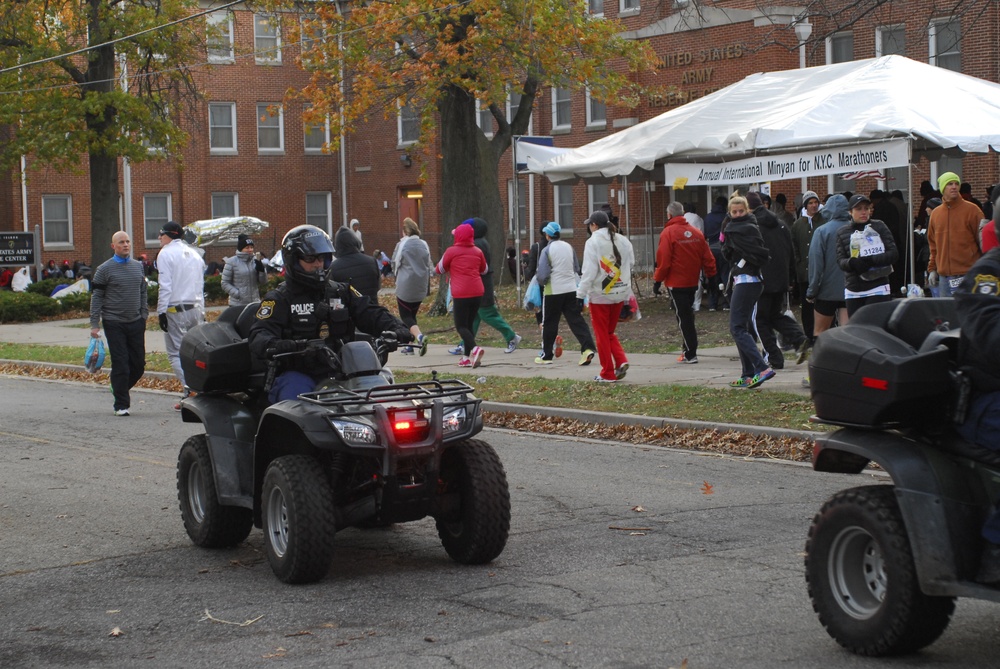 Coast Guard secures start of 2014 TCS New York City Marathon