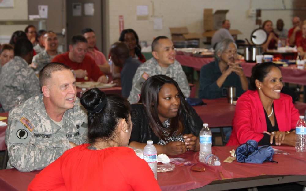 311th ESC recognizes National Red Ribbon Week