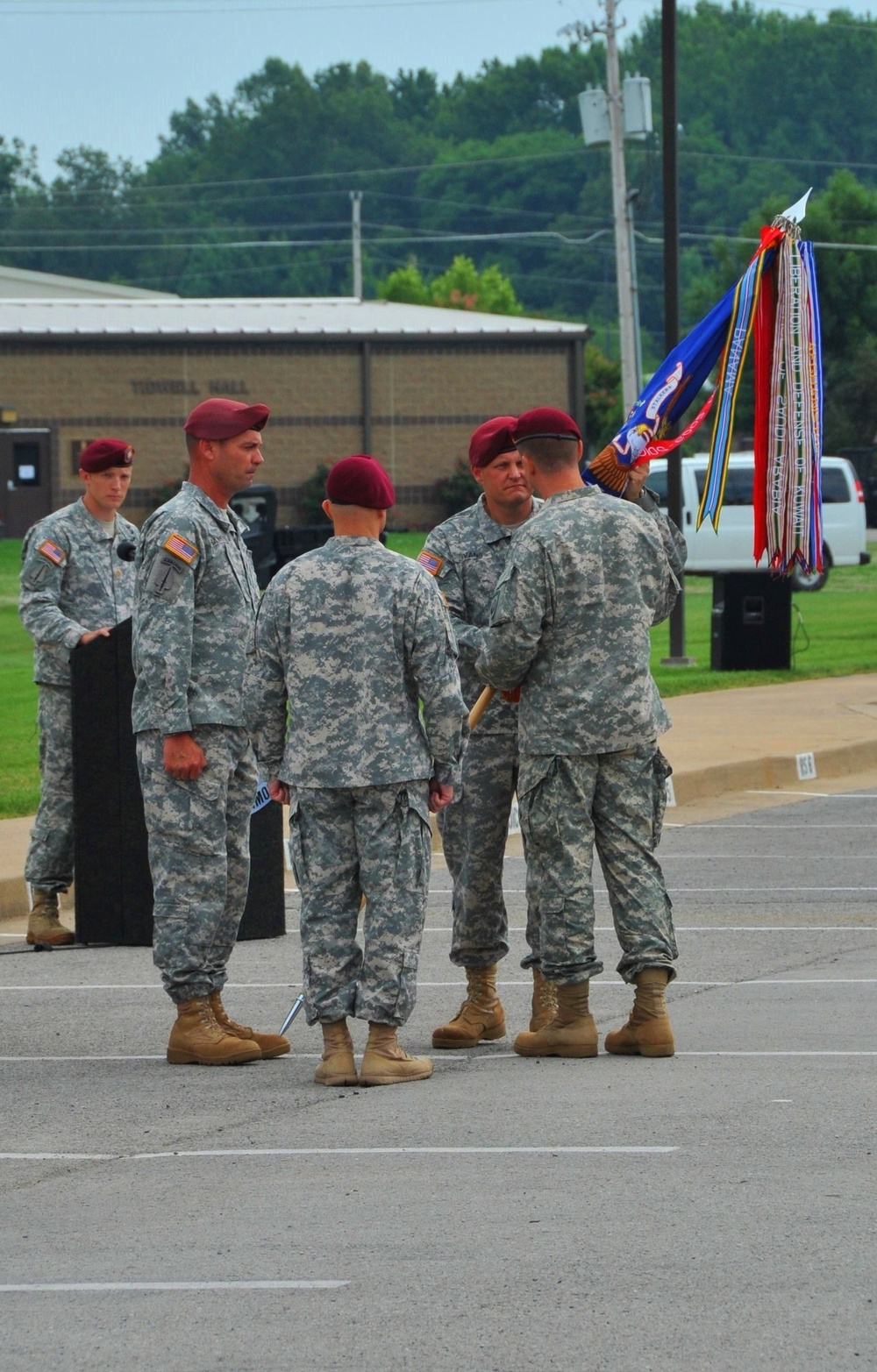 160th SOAR (A) bids farewell to regiment commander