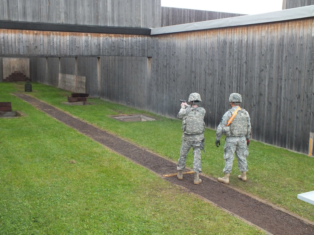 12th CAB Soldiers hone their gunfighter skills
