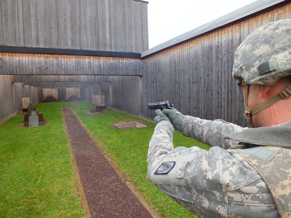 12th CAB Soldiers hone their gunfighter skills