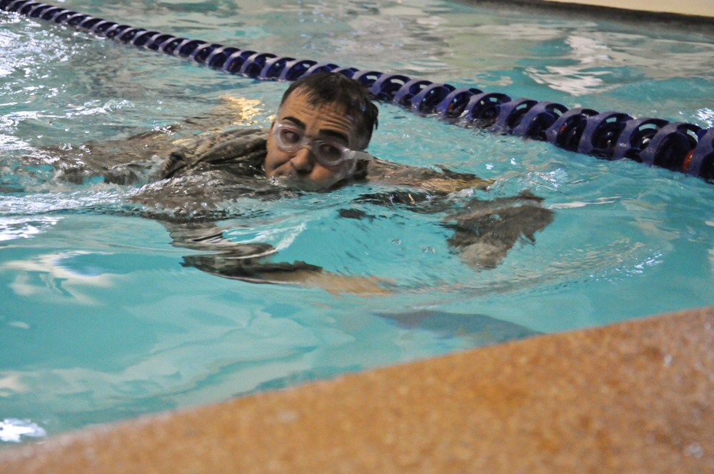 Soldiers, Airmen compete for foreign badge