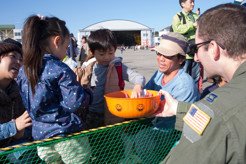 Yokota Airmen build partnerships at Iruma Air Show