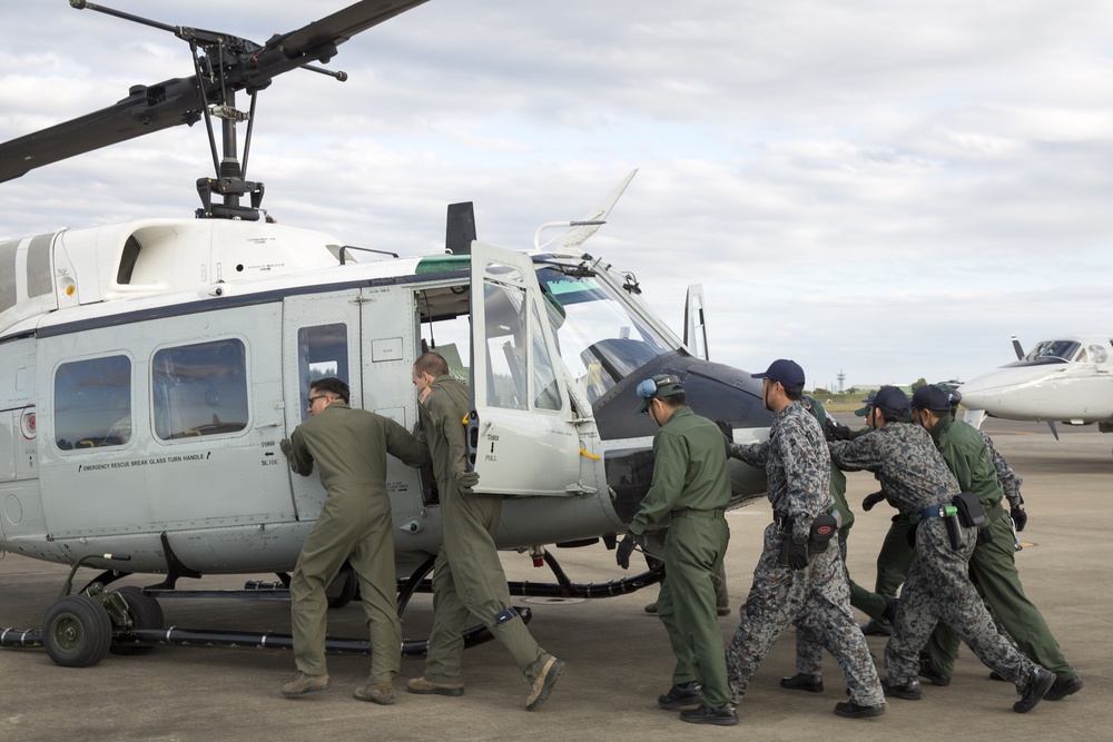 Yokota Airmen build partnerships at Iruma Air Show