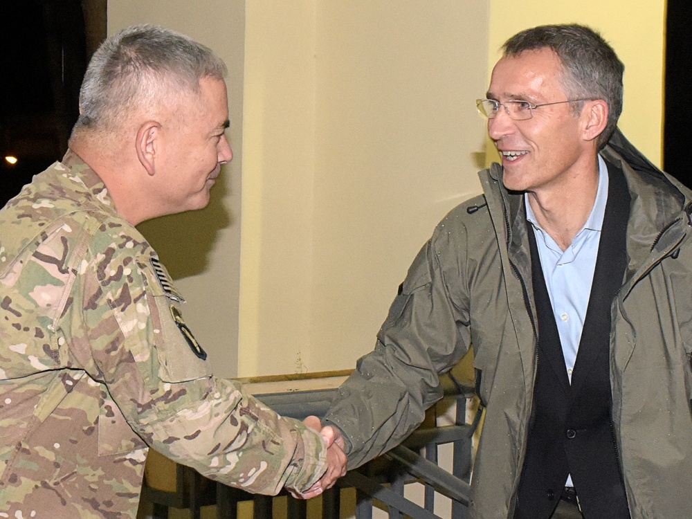 ISAF Commander meets with new Secretary General of NATO