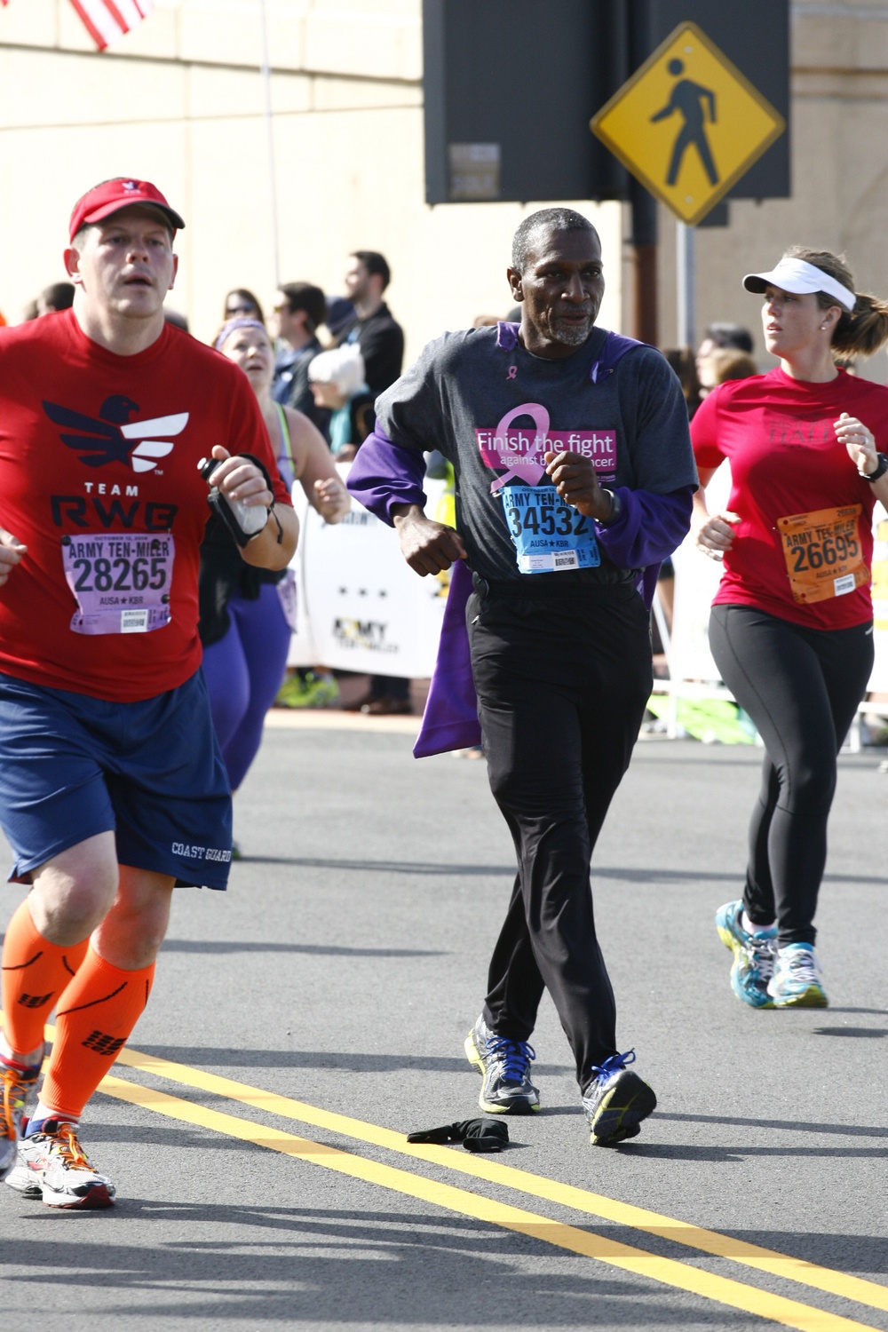 Army retiree walks Ten-Miler to raise awareness