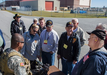 'Night Stalker' Battalion hosts Vietnam era aviators' reunion
