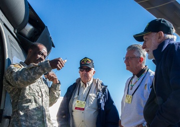 'Night Stalker' Battalion hosts Vietnam era aviators' reunion