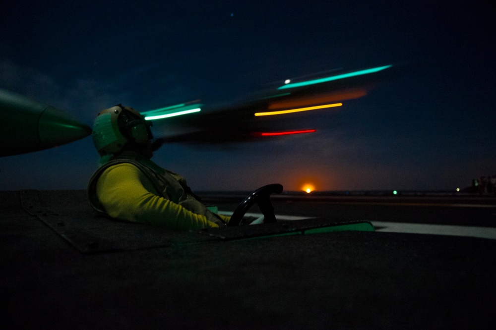 USS Carl Vinson night flight operations