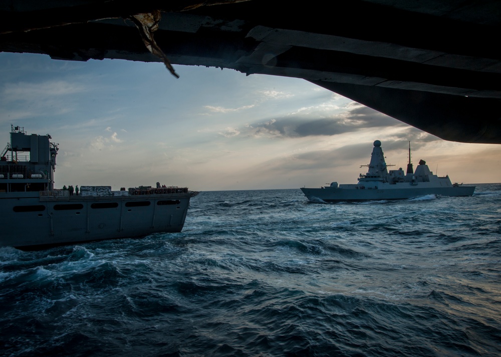 USS Carl Vinson replenishment