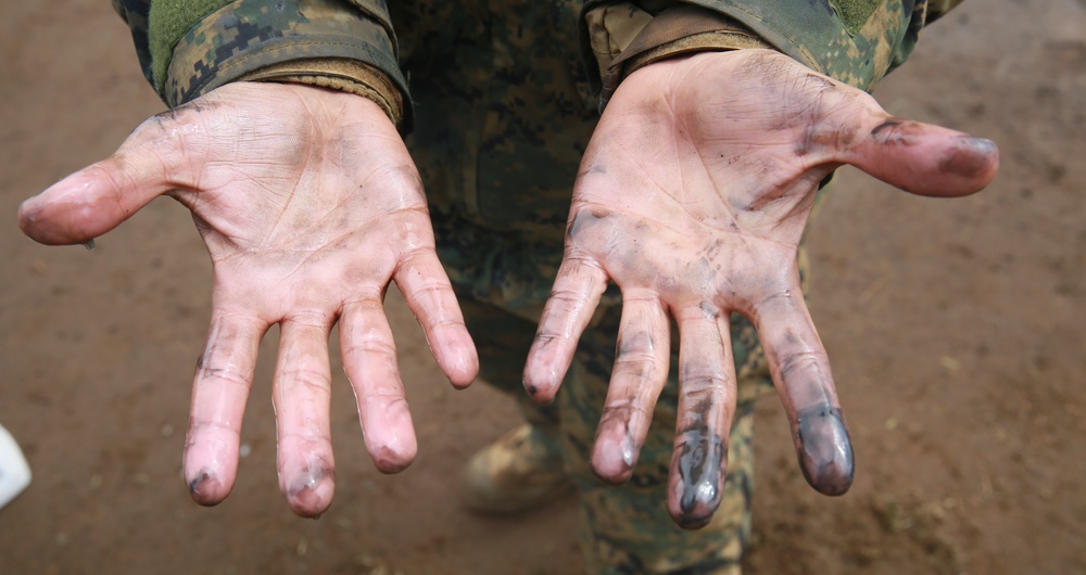 New Zealand troops show Marines firepower during Kiwi Koru 2014