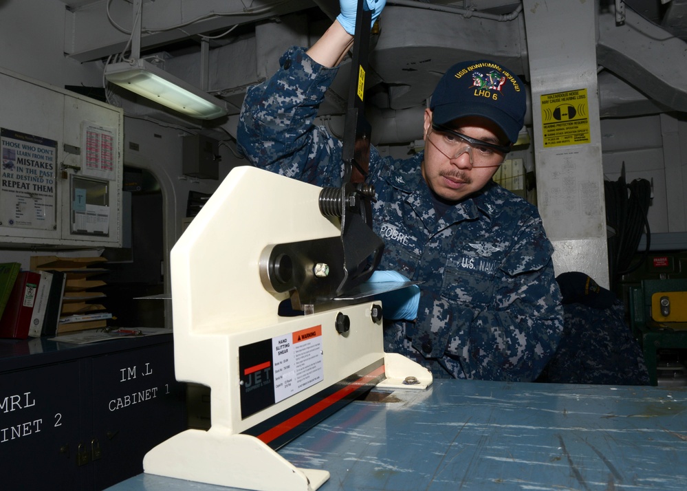 USS Bonhomme Richard sailors action