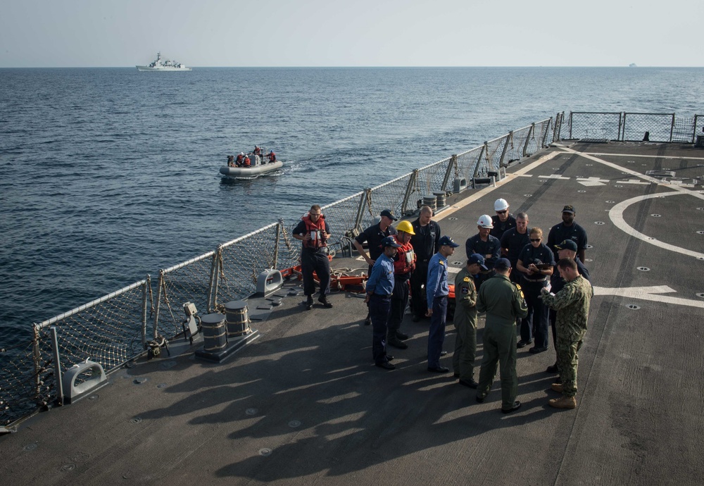 USS Mitscher (DDG 57)