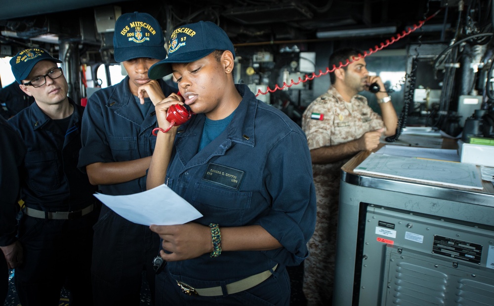 USS Mitscher (DDG 57)