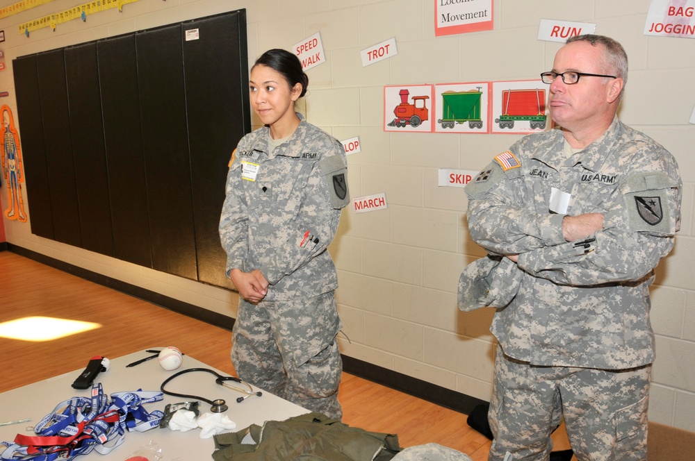 Guardsmen support school's Veterans Day