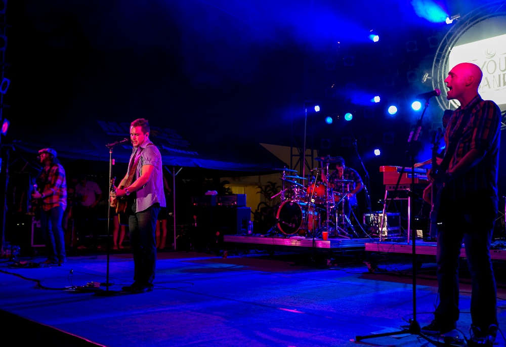Camp Schwab wins &quot;Wing-A-Palooza&quot; brings Eli Young Band to Okinawa