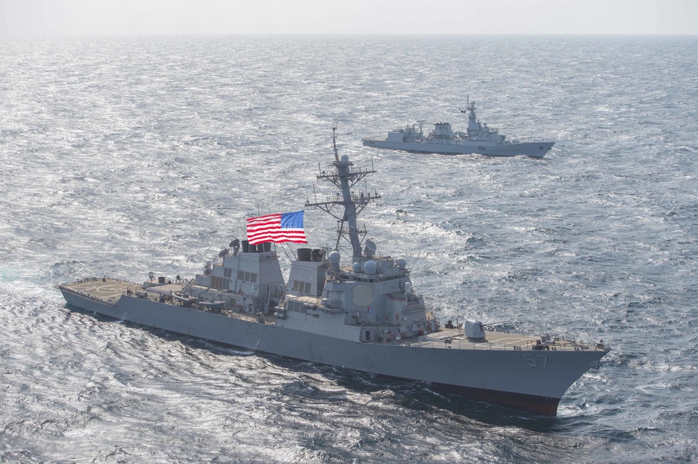 USS Mitscher (DDG 57)