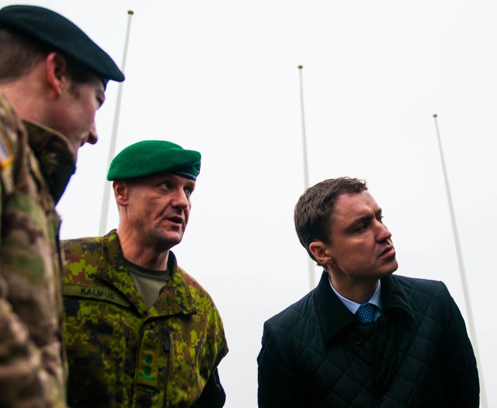 Estonian Prime Minister receives a 'Cav' welcome in Tapa