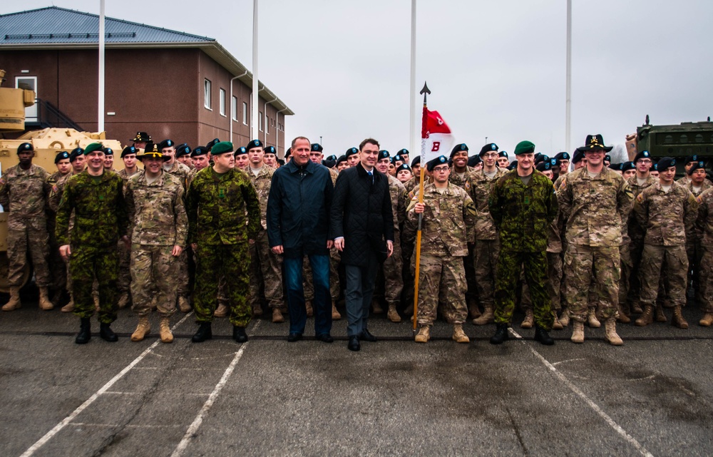 Estonian Prime Minister receives a 'Cav' welcome in Tapa