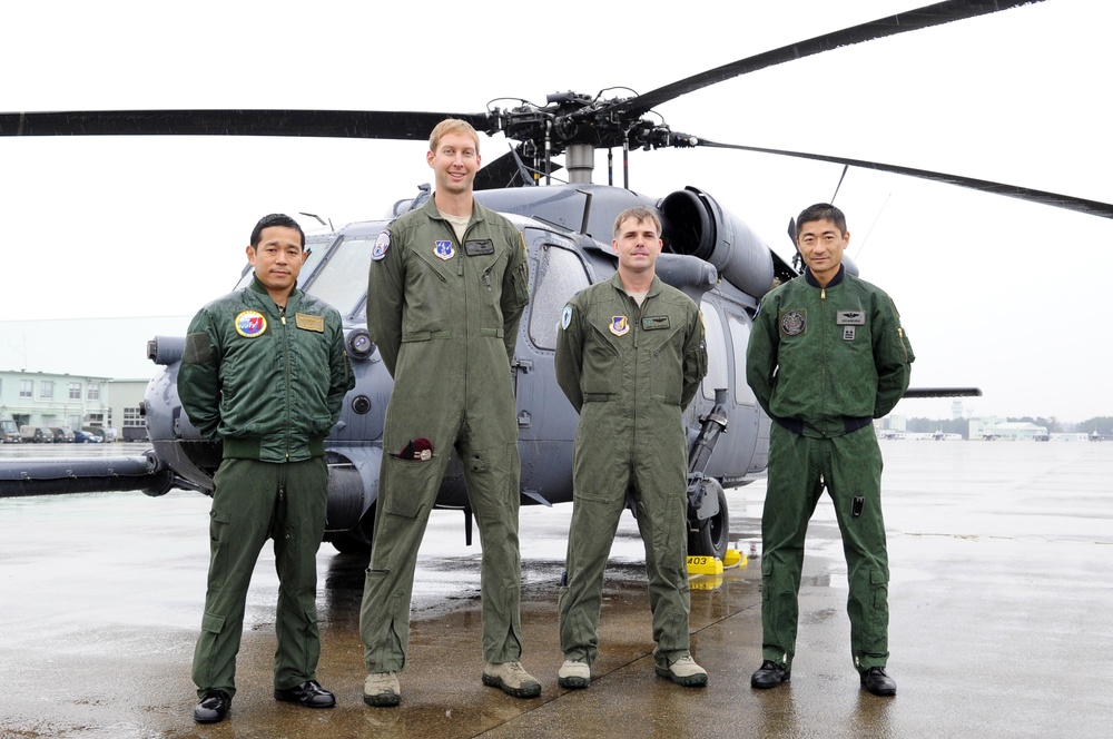 US Air Force, JASDF rescue squadrons participate in Keen Sword