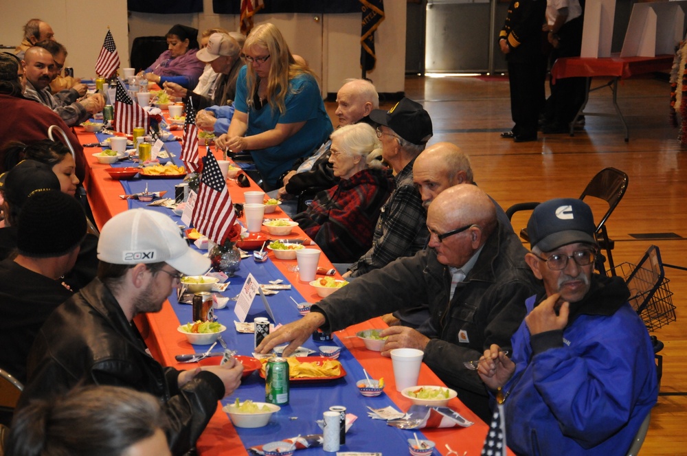 Soldiers support Veterans Day events